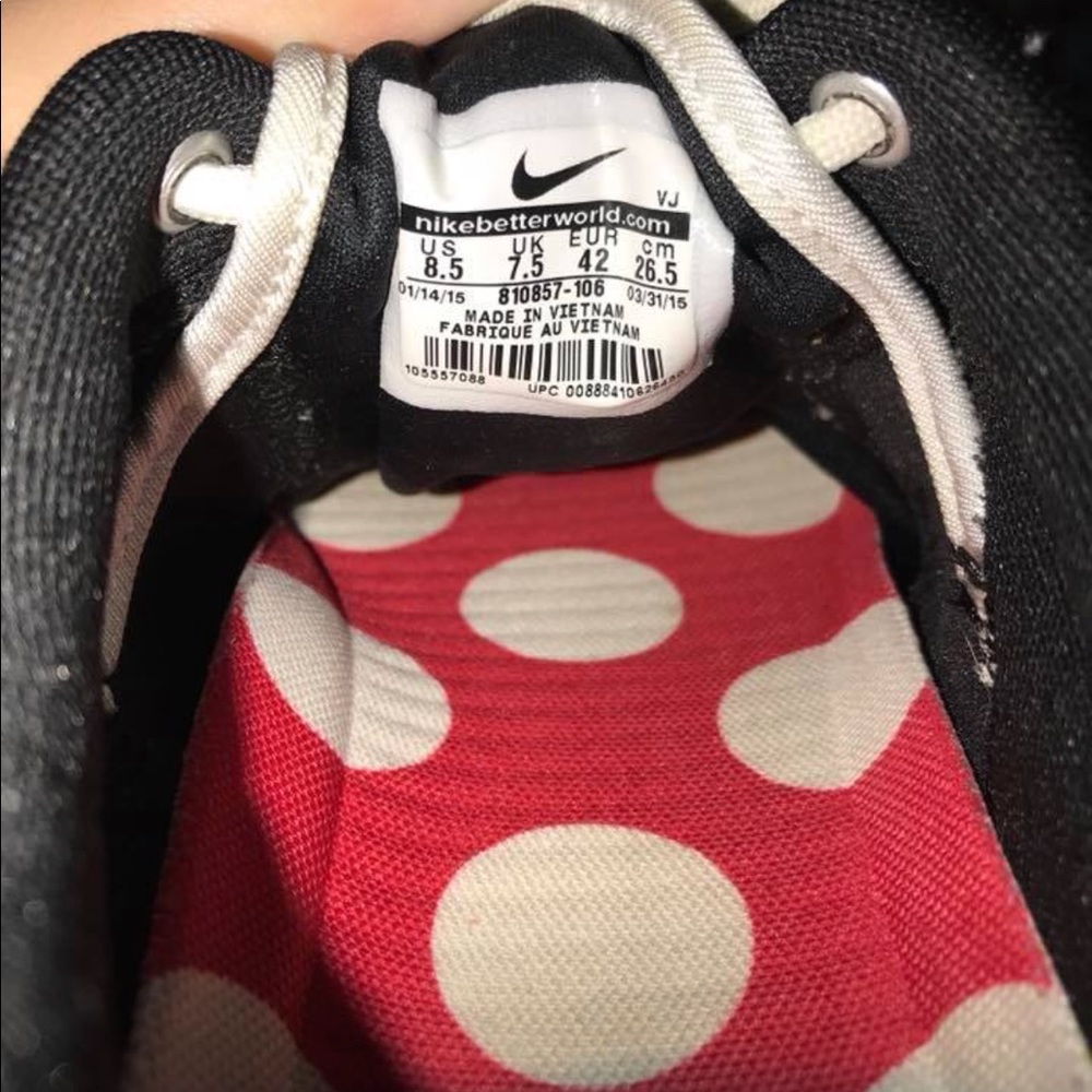 Nike shoes